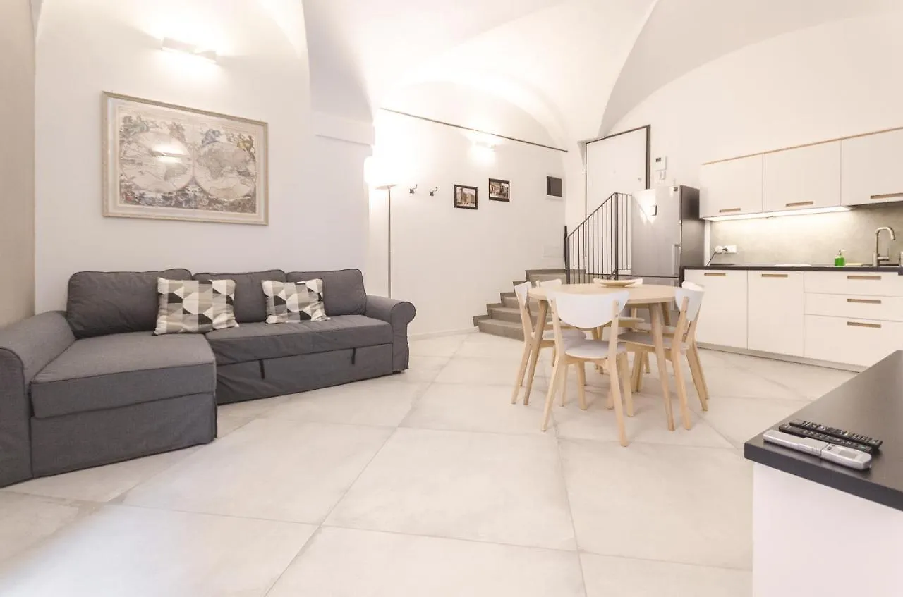 Cartoleria Suite: Spazioso, Moderno E Centrale Bolonia Apartament